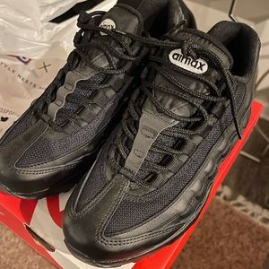 Authentic Nike Air Max 95 Black/Black